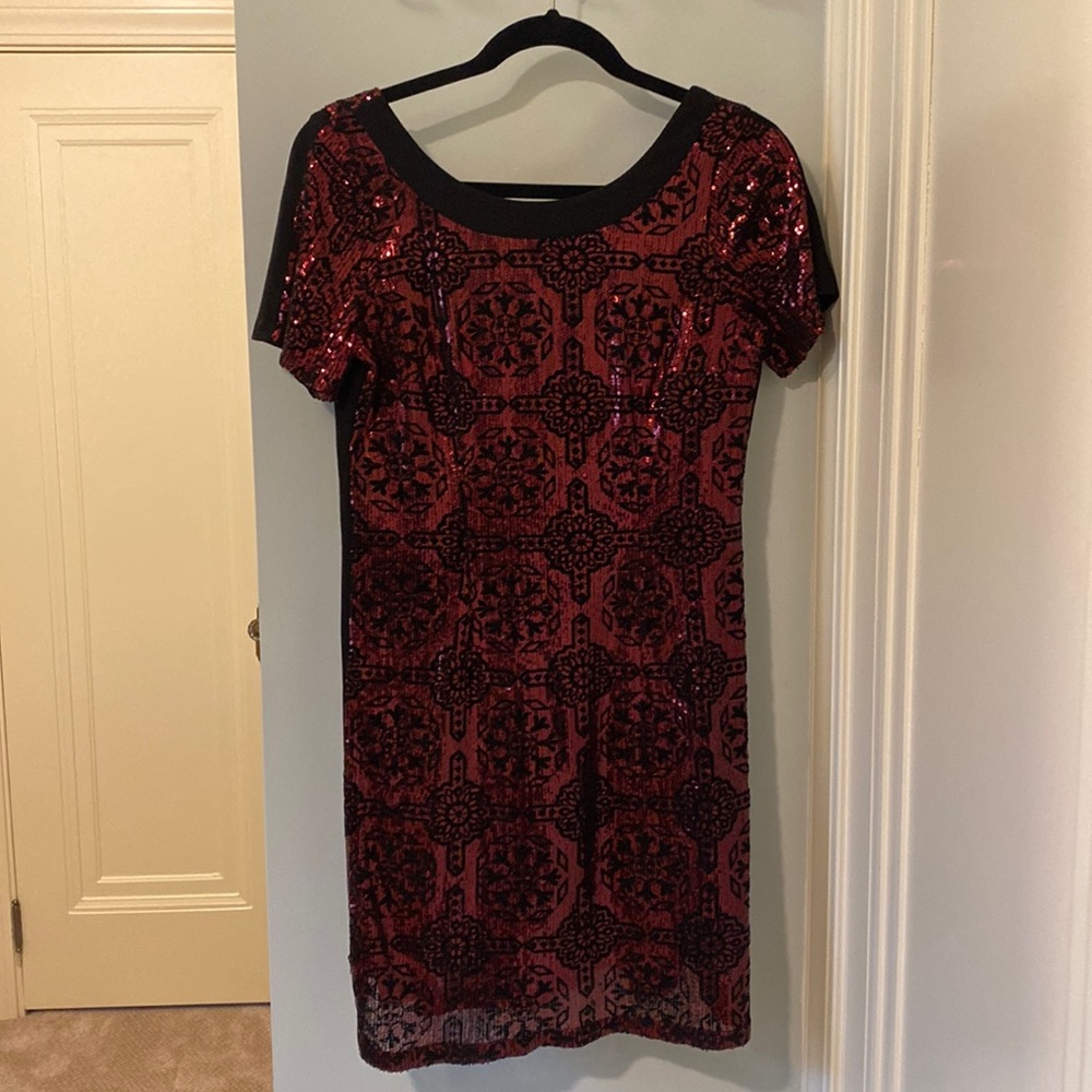 Plenty Dresses by Tracy Reece cranberry sequin dress